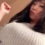 超大歐派！騎上位幻想女孩「日本妹爆乳超嫩Q」身材好誘人：讓人想入非非～